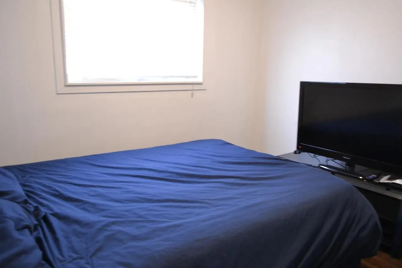 Private Bedroom On Renovated Duplex Main Floor - Dover YYC